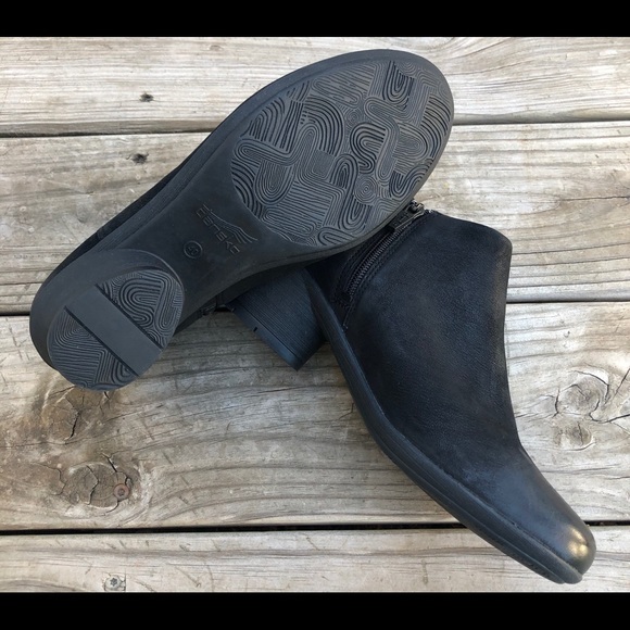 SOLD New Dansko “raina” leather ankle boot size 40 - Picture 6 of 6